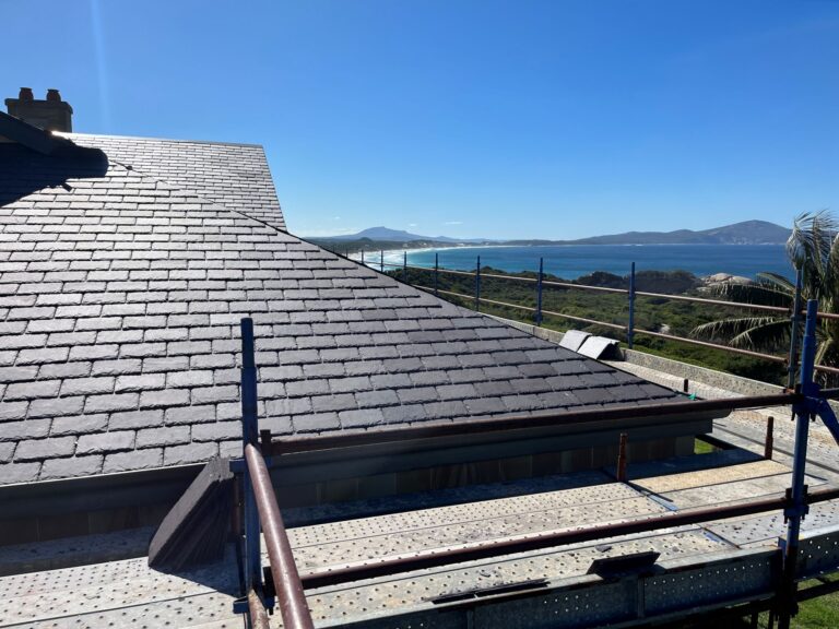 Pic 1 master roofer 1 768x576